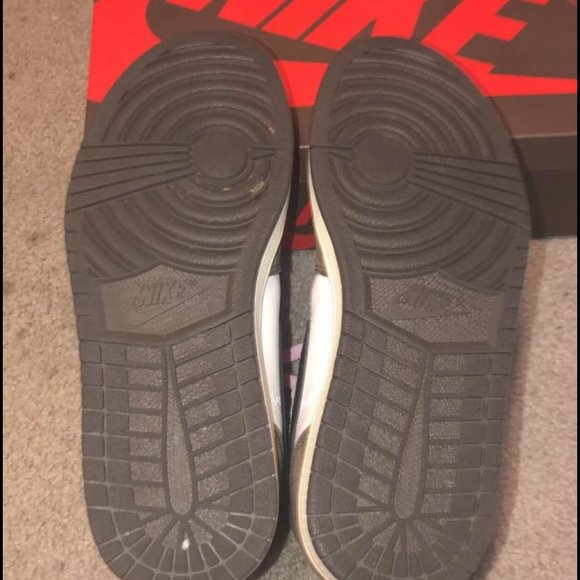 Travis Scott - Picture 3 of 6